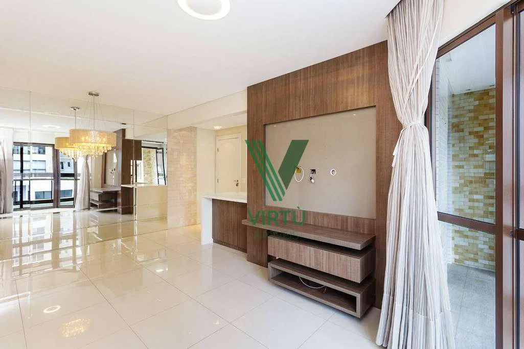Furnished 3-bedroom apartment with open-plan kitchen