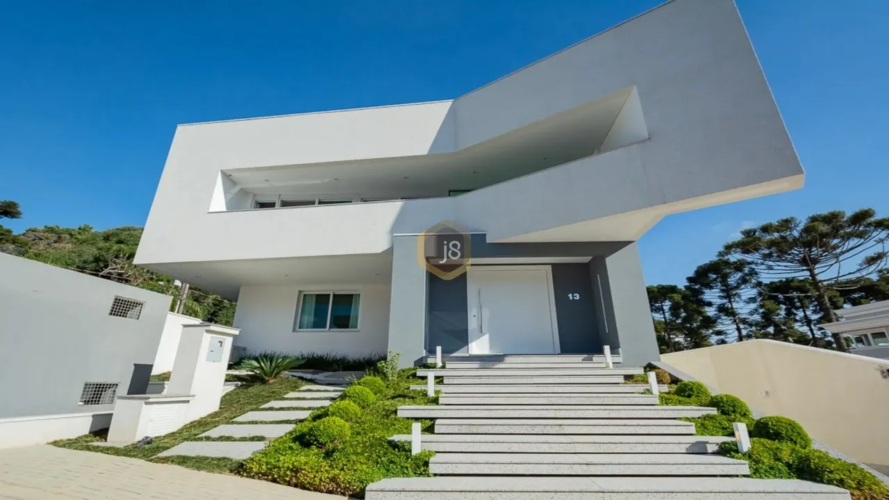 Будинок у закритому комплексі 775 м² з 4 спальнями — photo 3