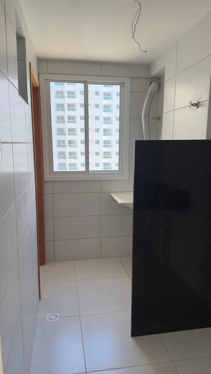 3-bedroom apartment in a building with a gym — photo 2