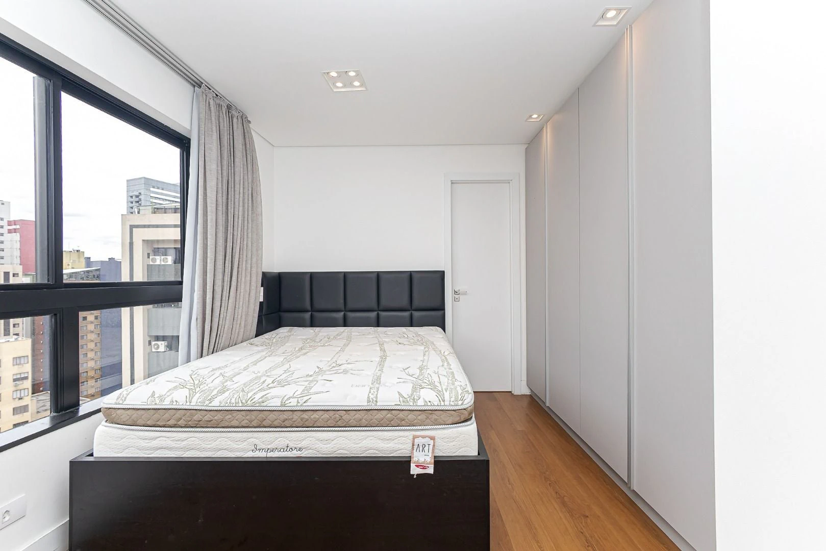 Dishwasher in a one-bedroom apartment, 31 m² — photo 11