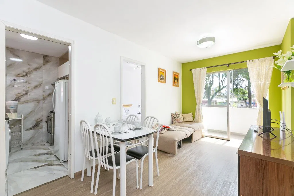Apartamento de 1 quarto com máquina de lavar, Alto da Rua XV — photo 3