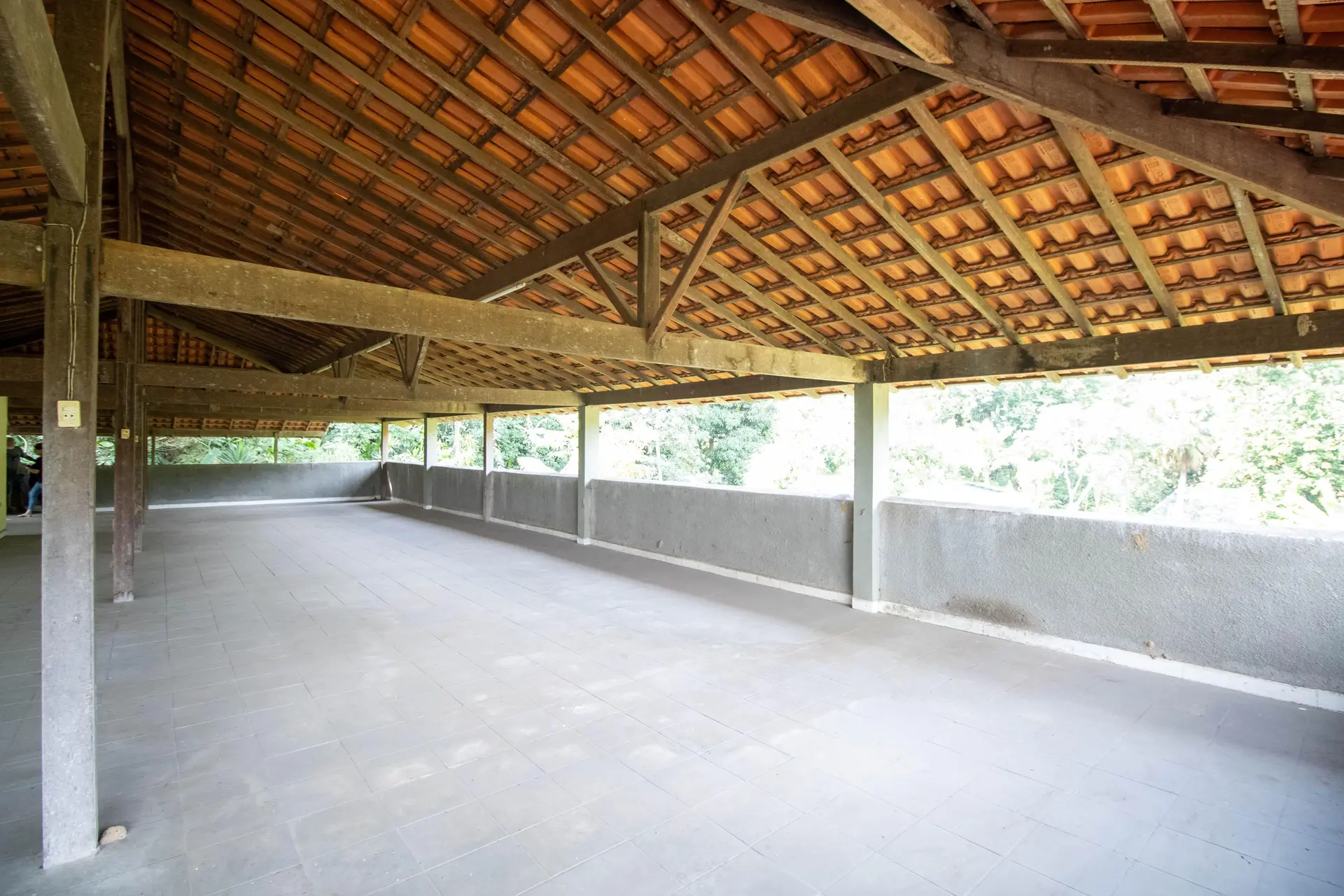 Furnished house with 4 bedrooms and balcony BBQ — photo 41