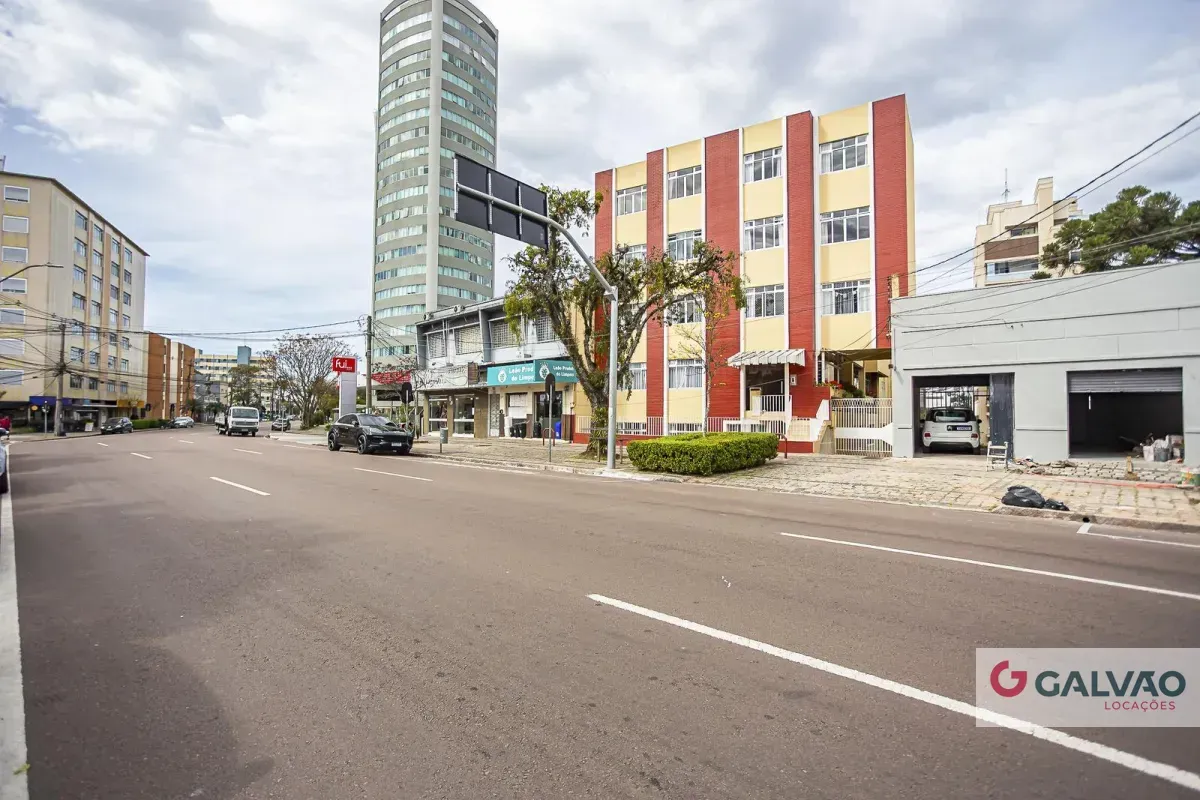 Unfurnished 3-bedroom apartment with 1 bathroom and no parking — photo 34