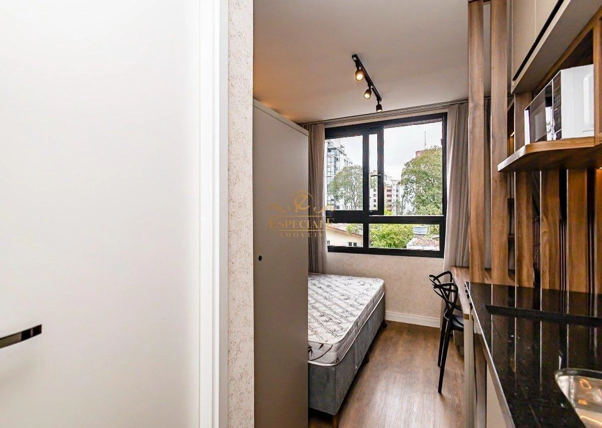 Furnished apartment, 14 m², with floor-to-ceiling windows — photo 8