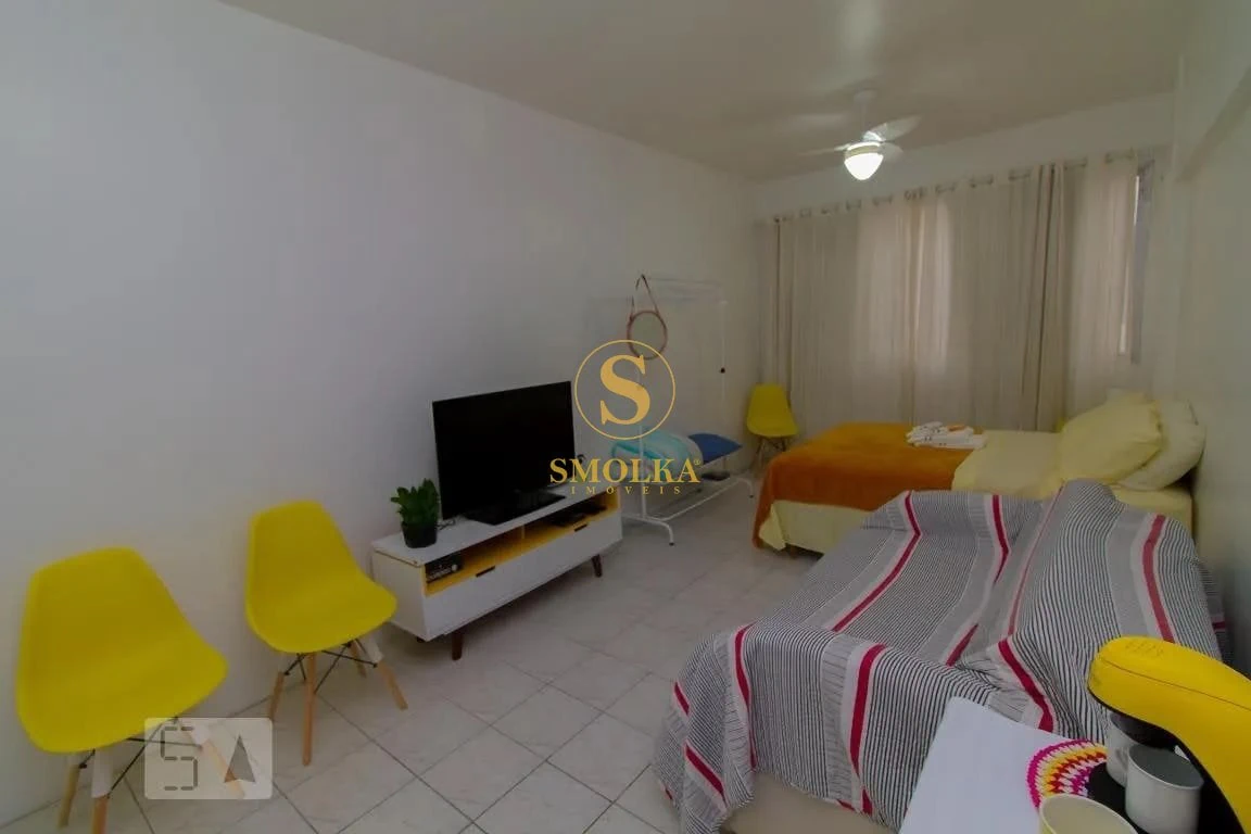 One-bedroom, 33 m² apartment in Florianópolis — photo 3
