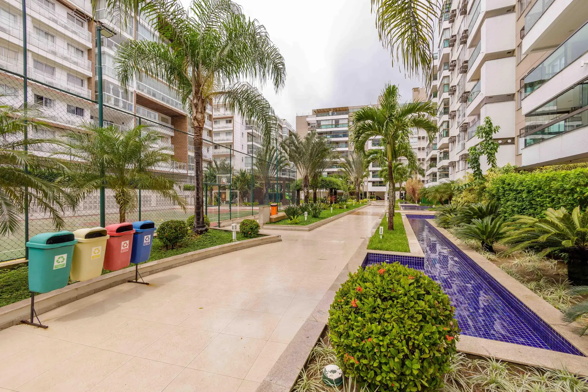 Apartamento de 76 m² com lava-louças e banheira — photo 47
