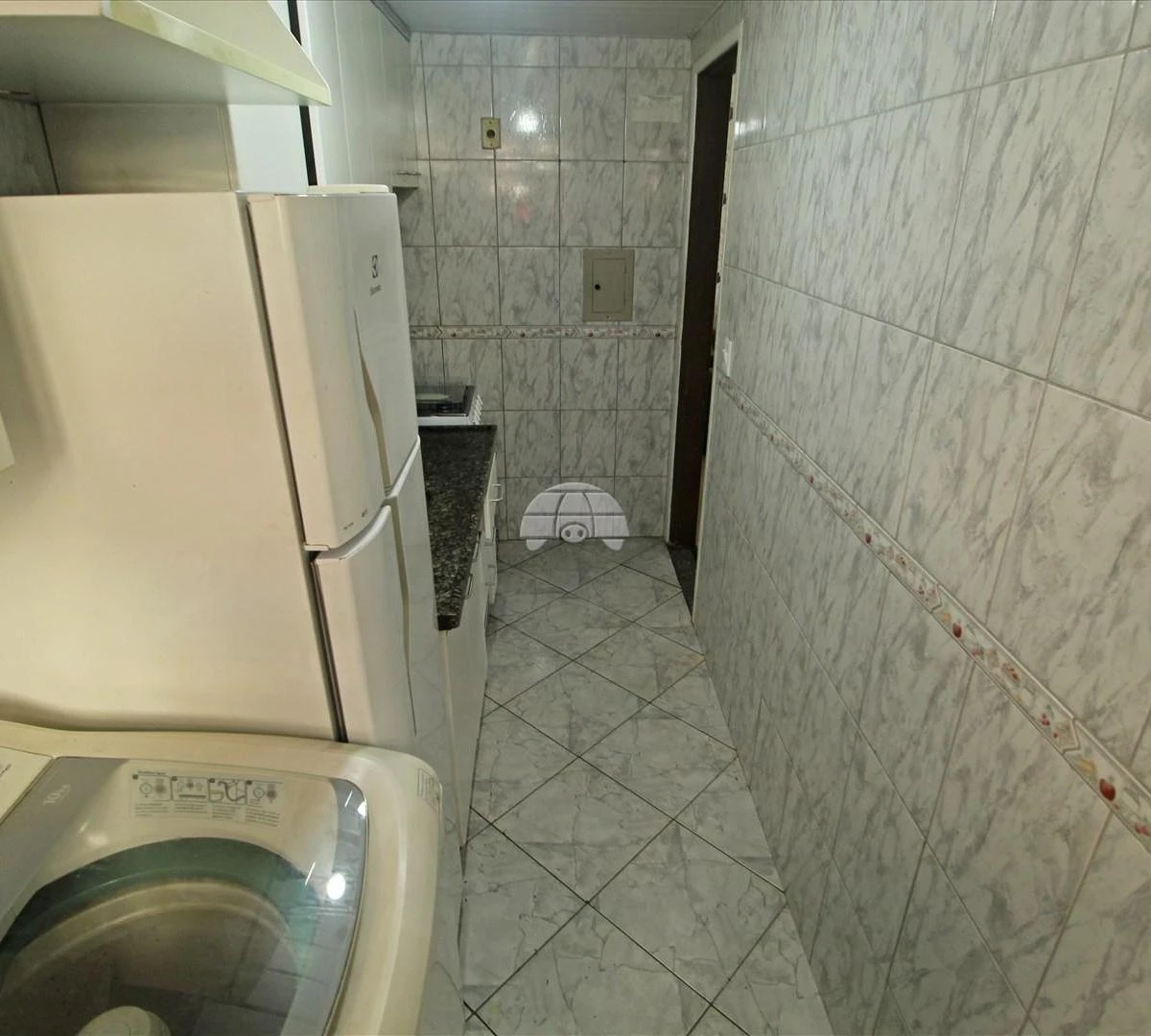 3-bedroom apartment with a washing machine — photo 12