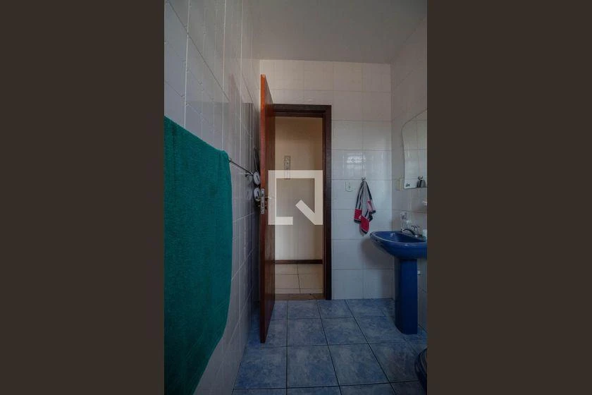 Casa de 450 m² con 6 dormitorios y 4 baños — photo 49