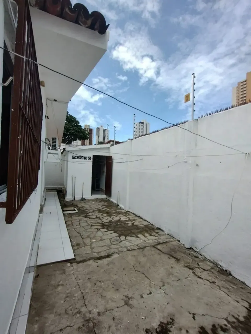 Дом: 4 спальни, 200 м² — photo 17
