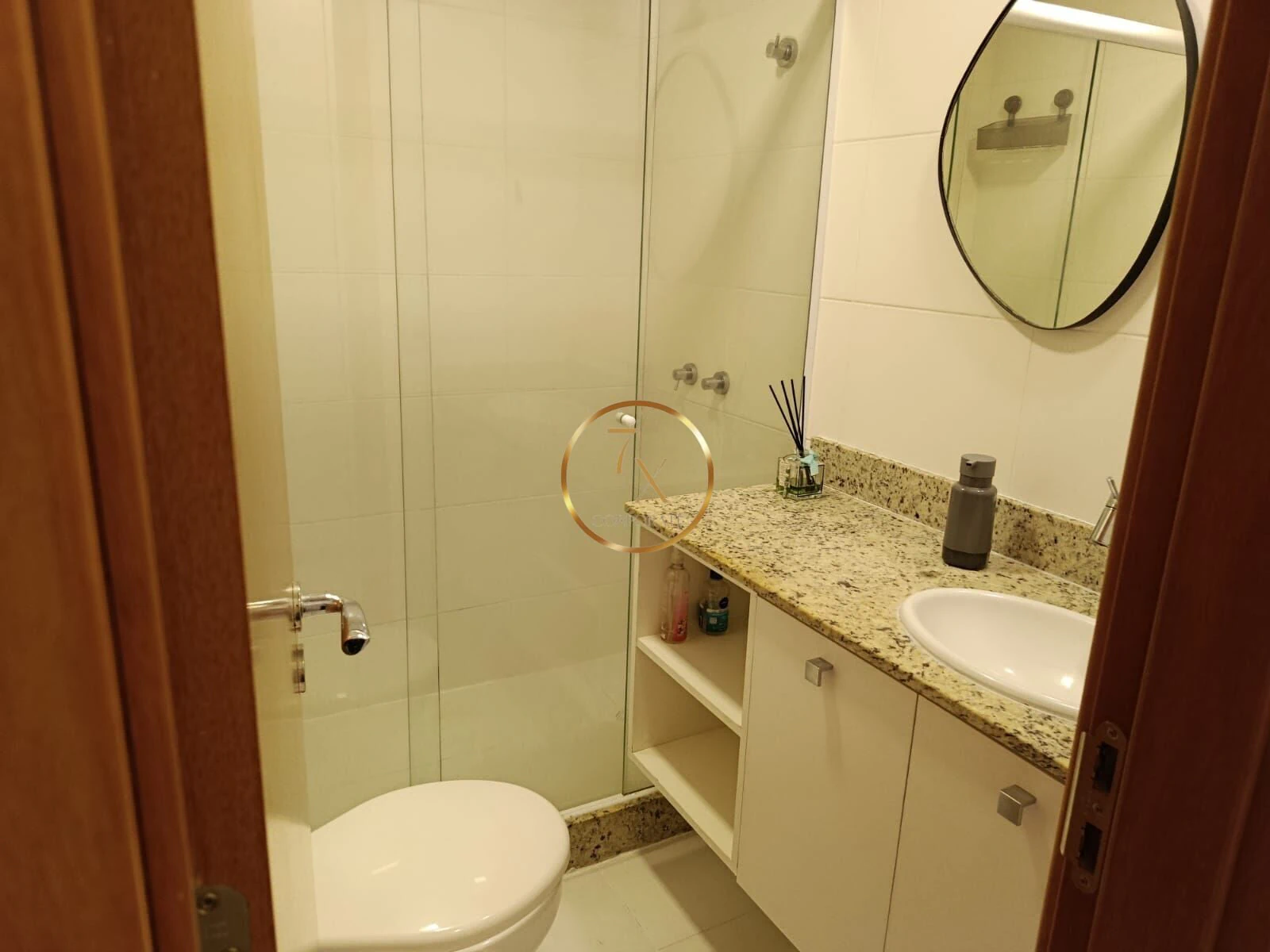 Apartamento mobiliado 70 m² com 2 quartos, 2 banheiros e 1 vaga — photo 8