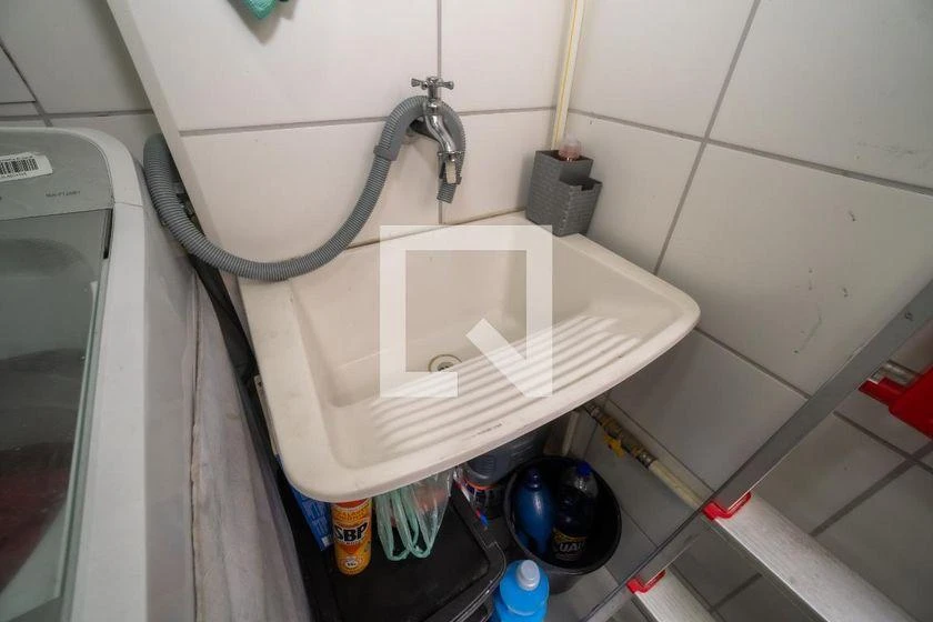 Washing machine in a 2-bedroom apartment, 40 m² — photo 9