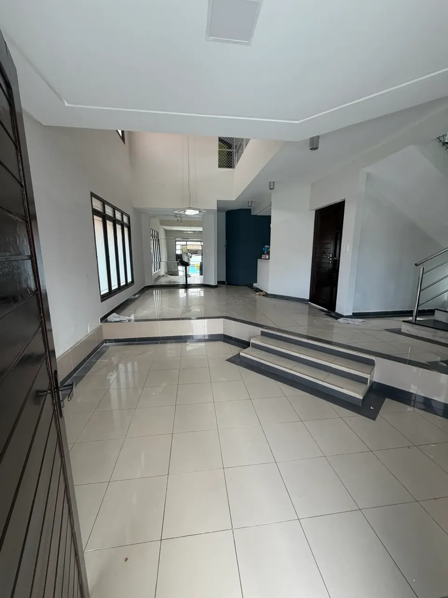 House with 4 en-suite bedrooms and 380 m², gas stove