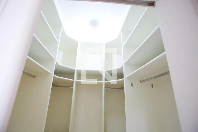 510 m² house with 7 bedrooms, 3 en-suites and 5 baths — photo 6