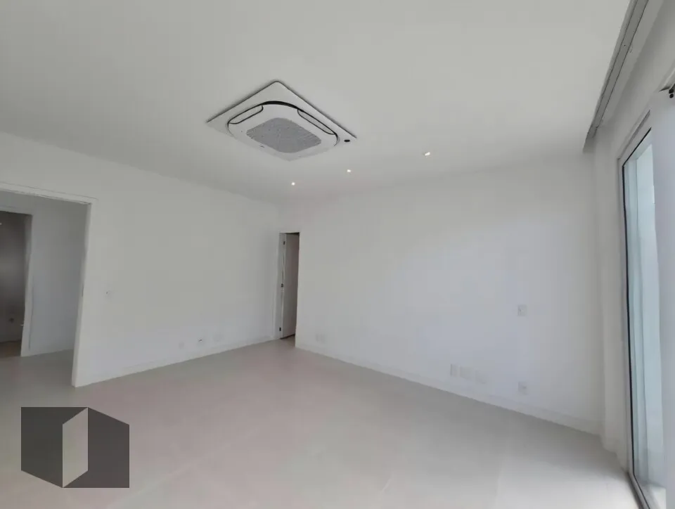 Penthouse with 5 bedrooms and balcony BBQ — photo 45