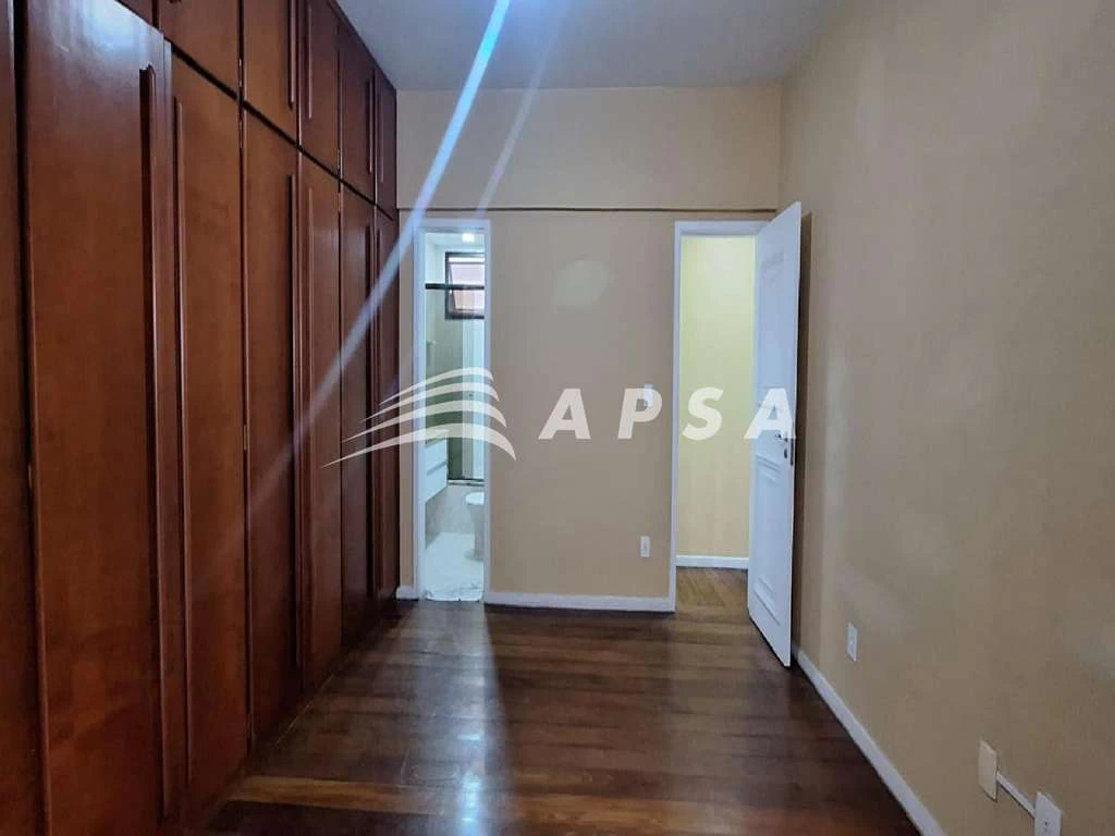Apartamento de 200 m² com cozinha separada e 4 quartos — photo 8