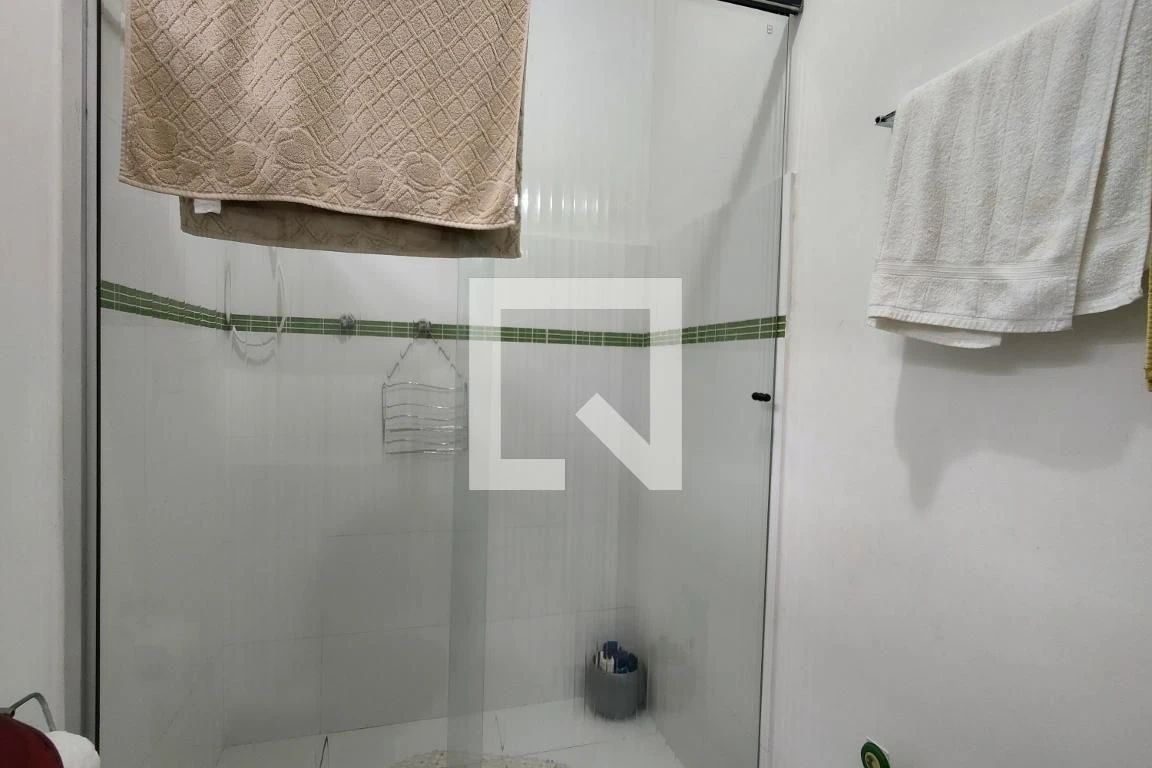 Furnished house with 3 bedrooms, private garden and 2 spots — photo 66