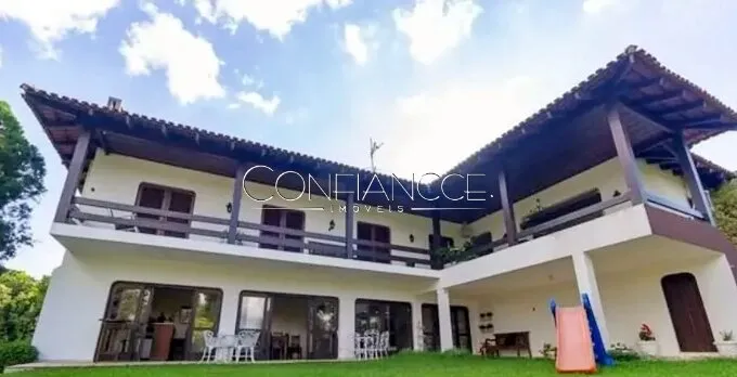 Casa mobiliada com 4 quartos e área de trabalho pronta — photo 35