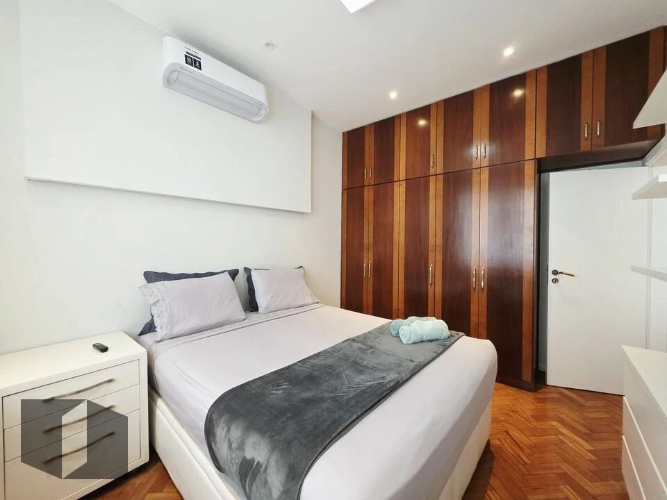 Furnished apartment, 113 m², with a water view — photo 18