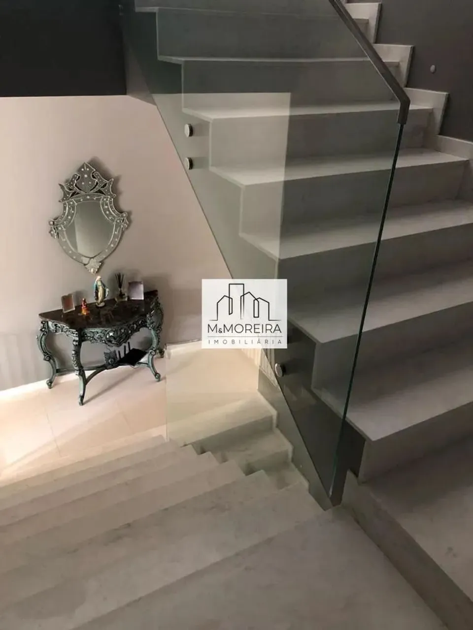 650 m² house with 5 bedrooms and 5 bathrooms — photo 16