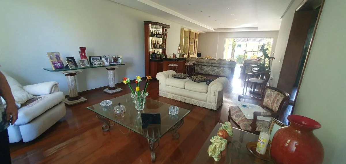 Furnished house with 5 bedrooms and 7 bathrooms — photo 16