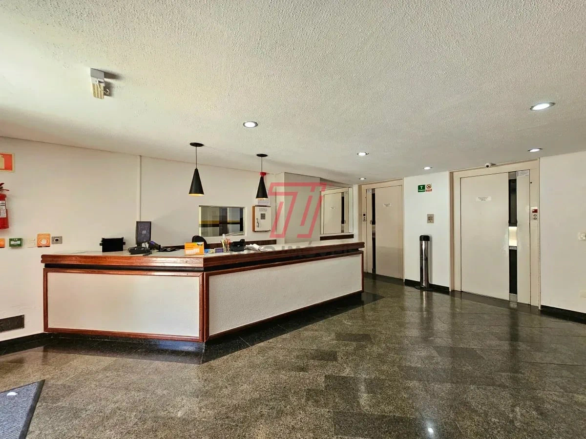 Деревянный пол или ламинат и 1 спальня: квартира 33 м² — photo 15