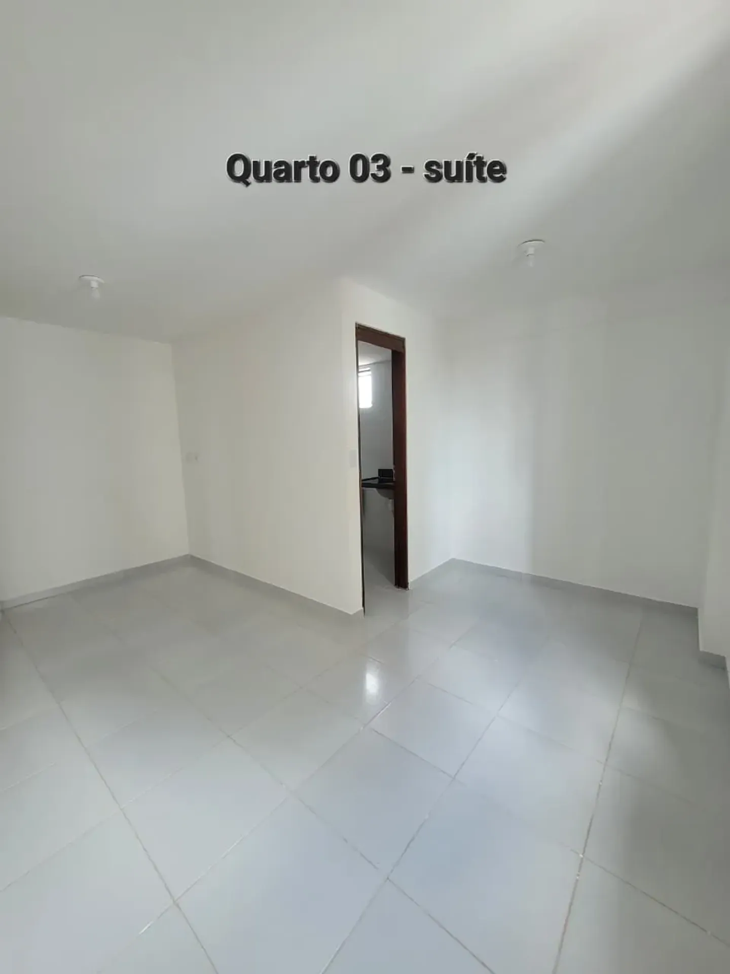 3-bedroom apartment in a building with a coworking space — photo 5