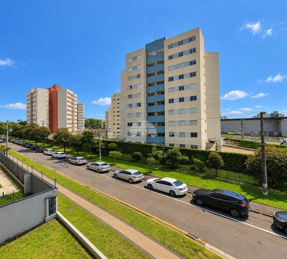 Departamento de 2 dormitorios con ventanales de piso a techo — photo 21