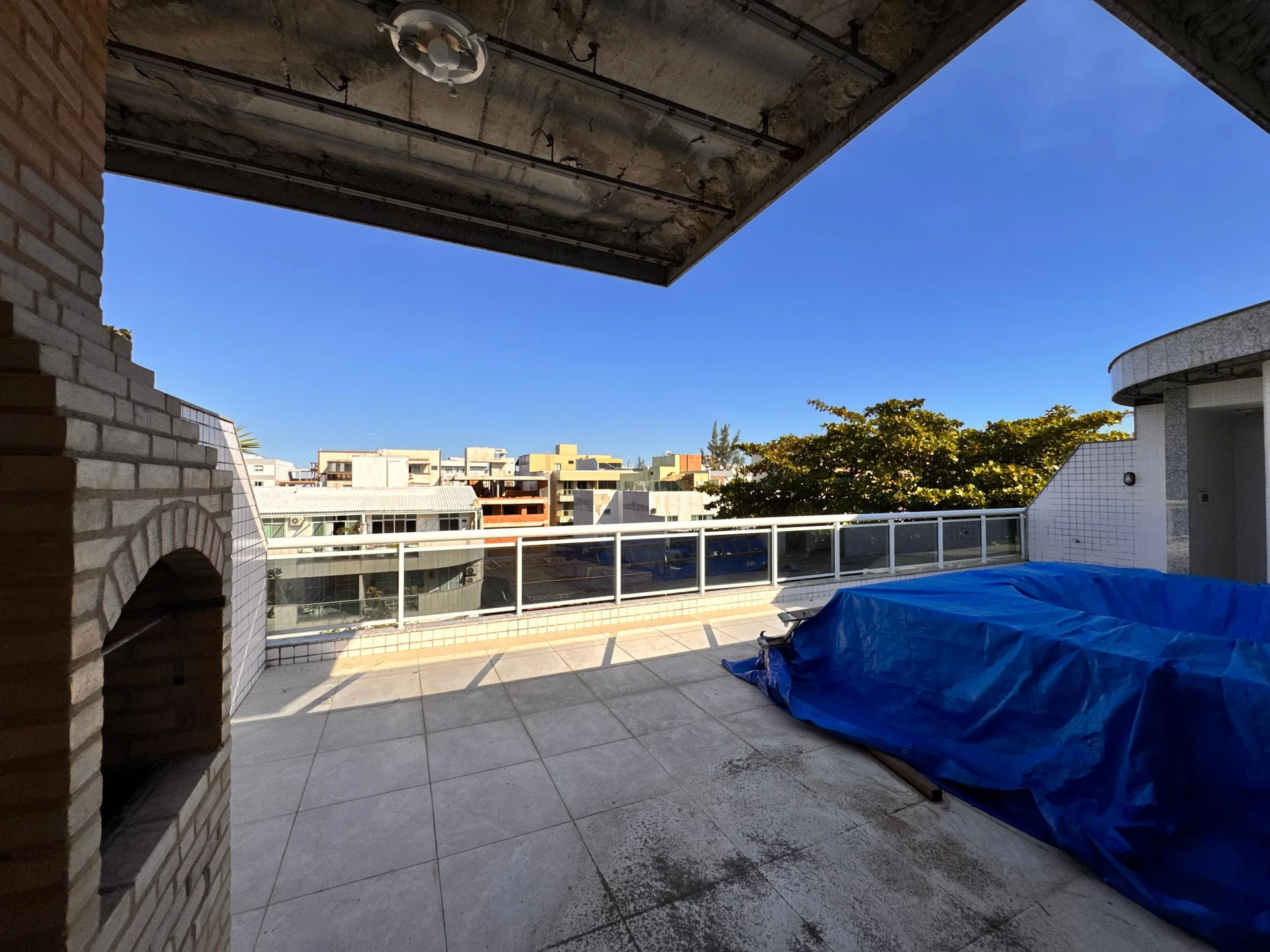 Apartamento, 233 m², com janelas do piso ao teto — photo 58
