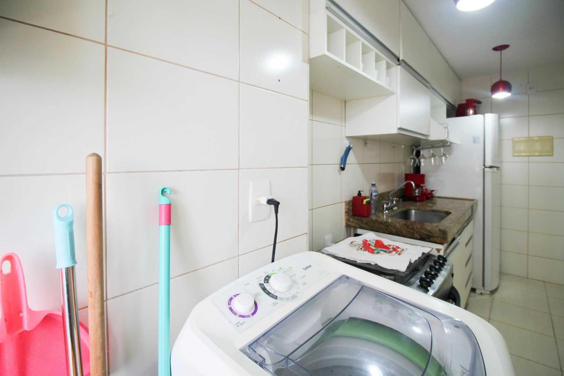 Apartamento mobiliado com 2 quartos e varanda envidraçada — photo 68