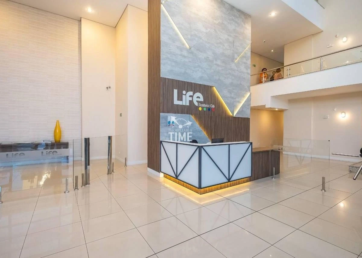 2-bedroom apartment with a home office in Curitiba — photo 39