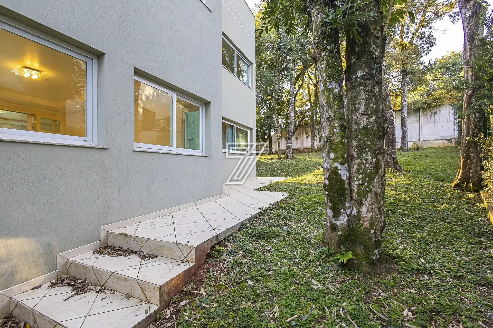 Casa para locação com 4 quartos e 3 suítes — photo 40