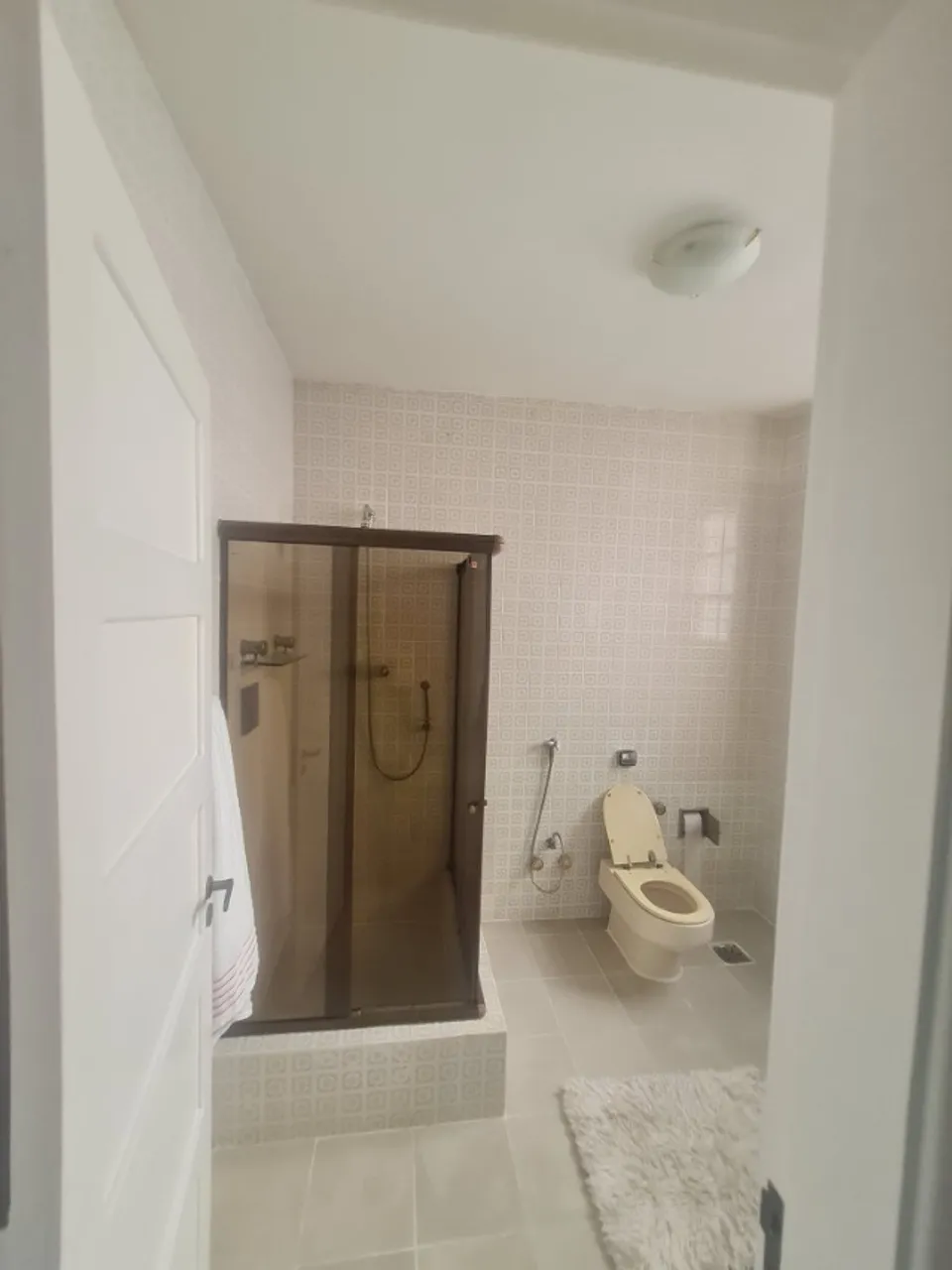 2-bedroom apartment with 1 bathroom and balcony — photo 7