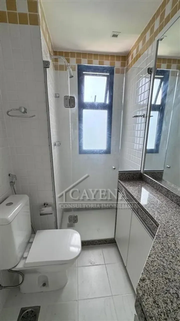 Rental apartment with 3 bedrooms and 2 bathrooms — photo 9