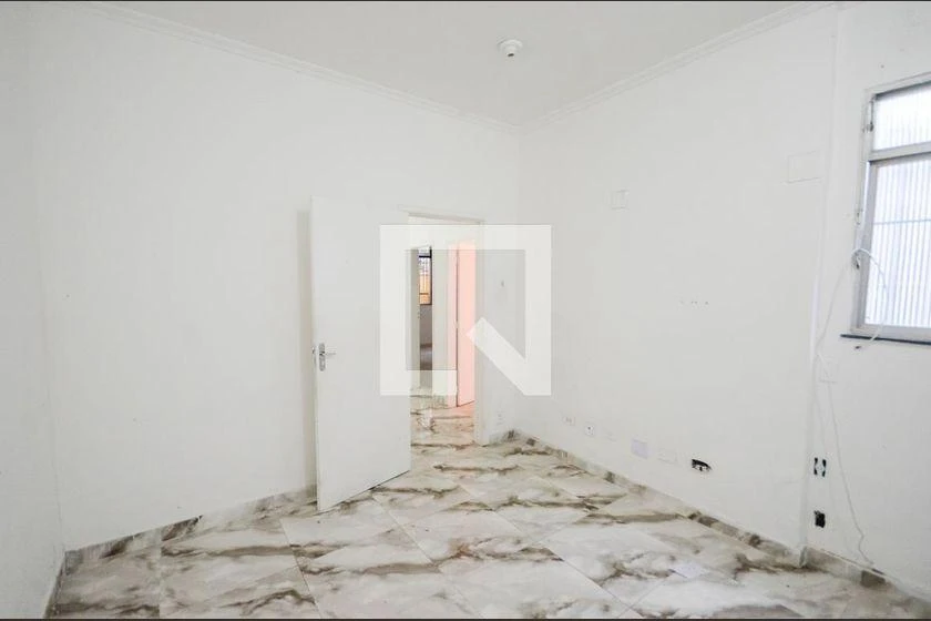 Rental house with 8 bedrooms and 8 bathrooms — photo 4
