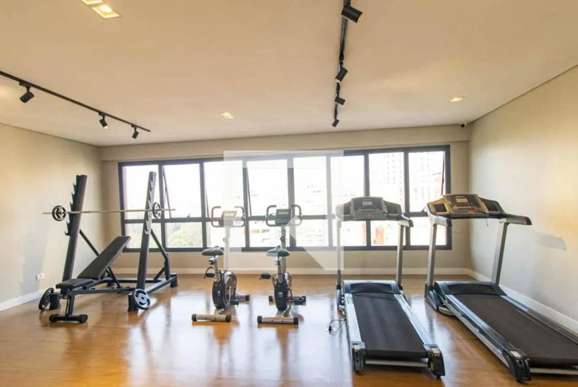 Apartamento mobiliado de 1 quarto com máquina de lavar — photo 32