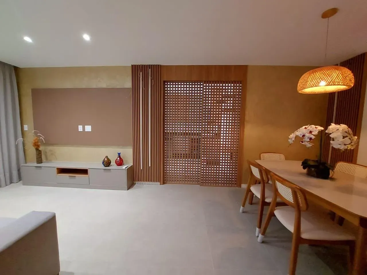 2-bedroom apartment, 1 with its own bathroom, 105 m² — photo 5