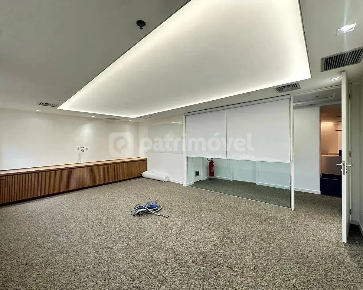 Apartamento de 348 m² con 1 dormitorio y 6 baños en el 12º piso — photo 11