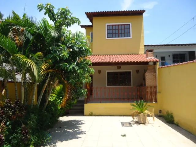 Casa, 175 m², com varanda gourmet