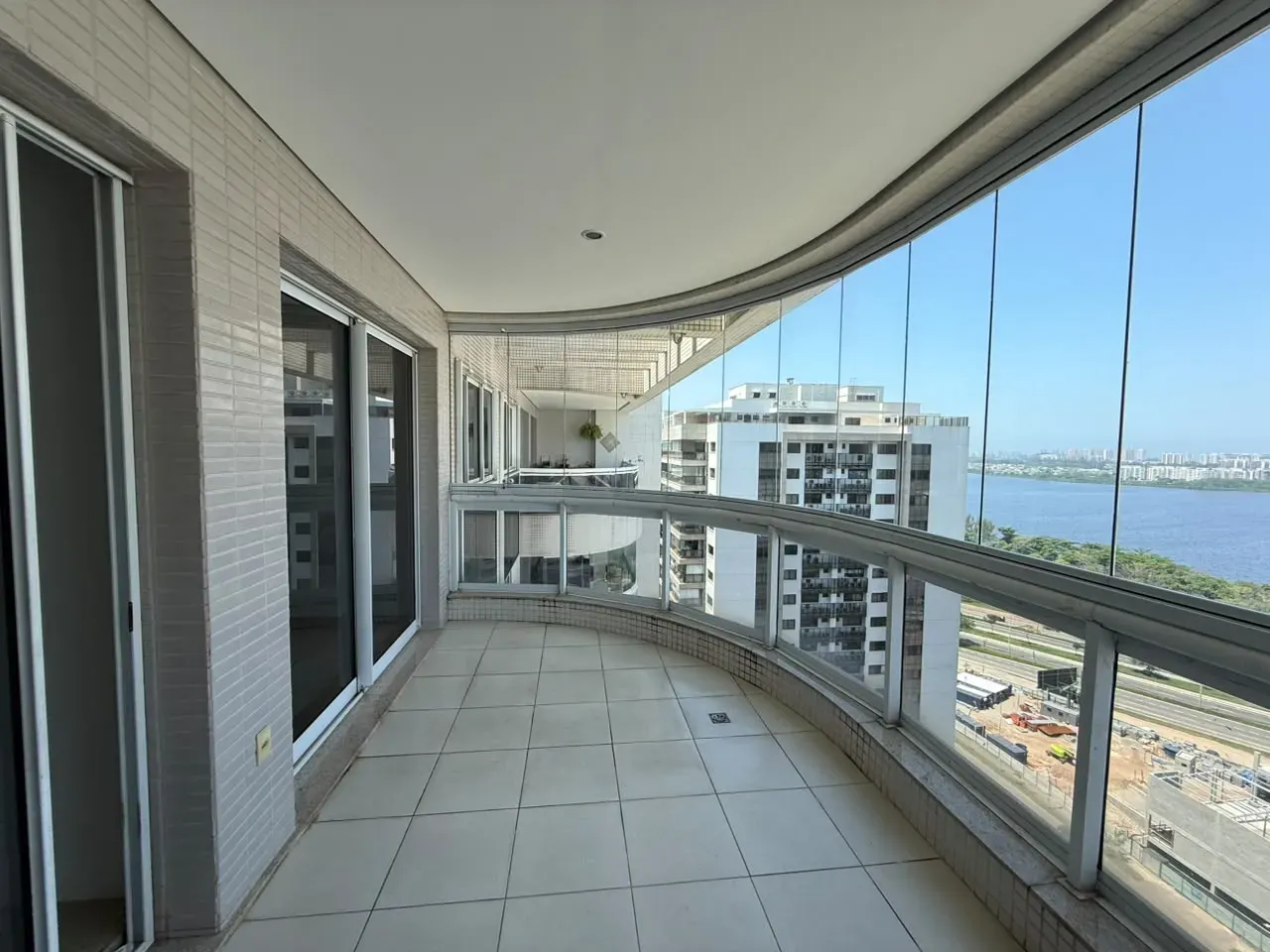 Apartamento de 3 quartos com varanda gourmet, Barra Olímpica — photo 22