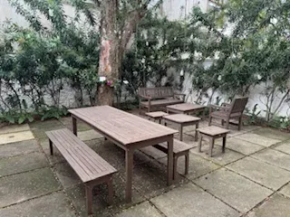 Furnished house with 4 bedrooms and 6 parking spots — photo 2
