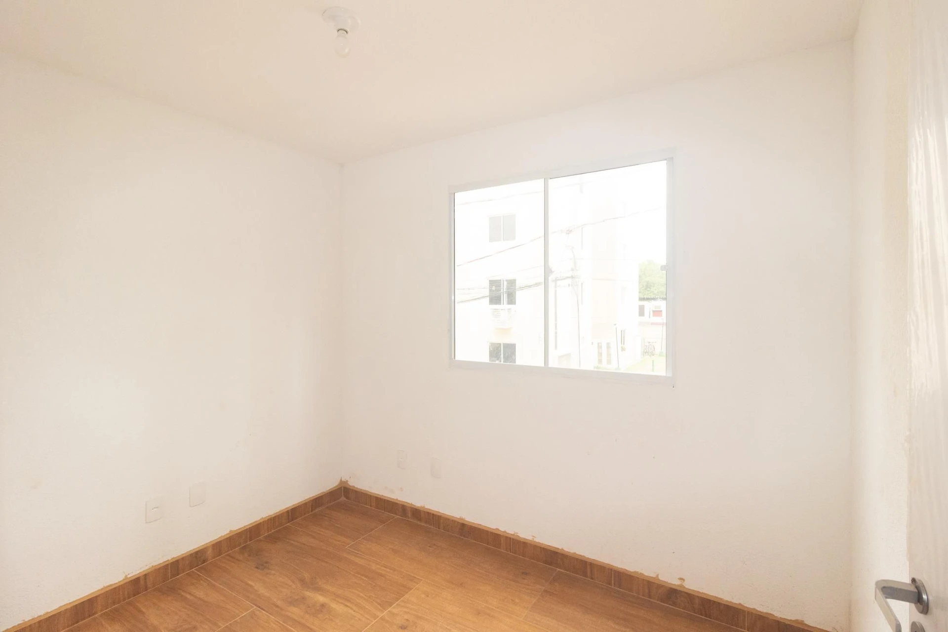 Rental apartment with 2 bedrooms and 1 parking spot — photo 30