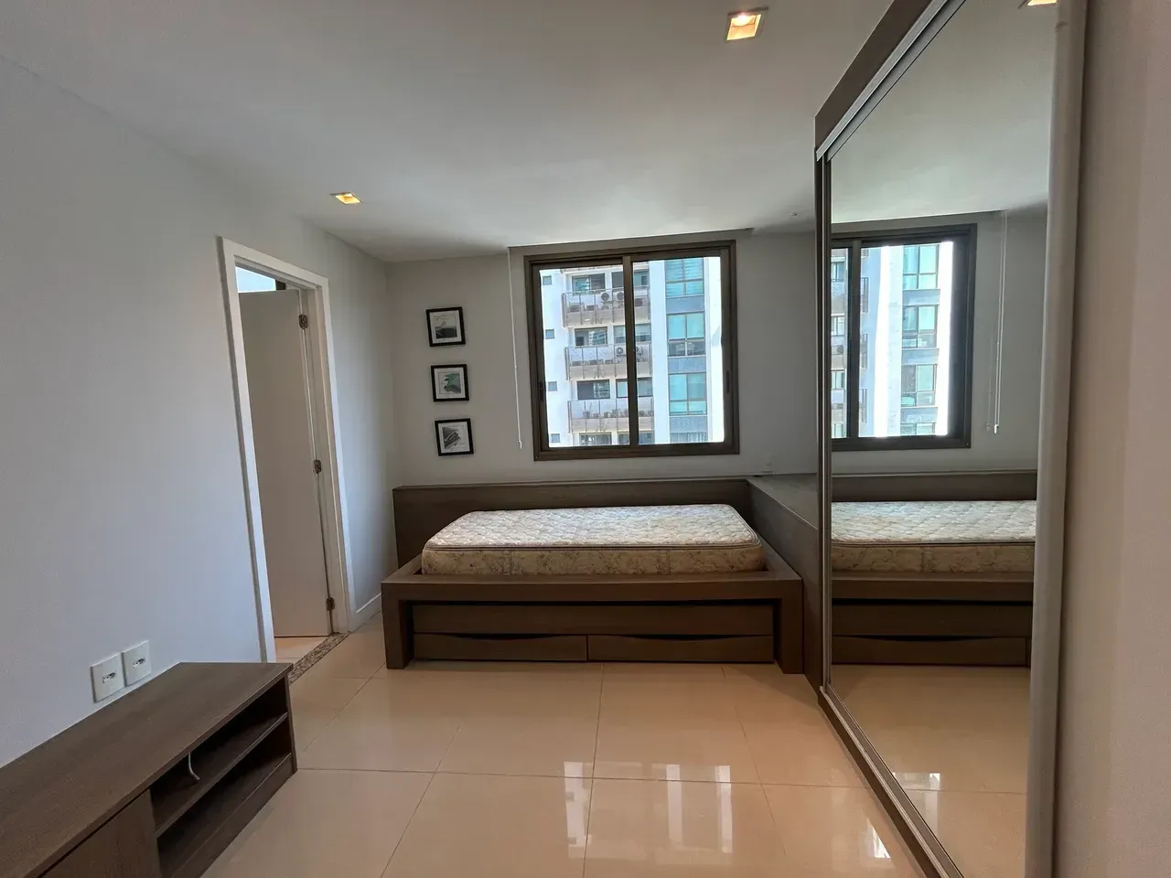Apartamento de 233 m² com 4 quartos e cozinha americana — photo 5