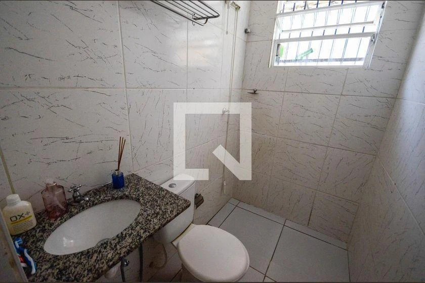 Rental house with 8 bedrooms and 8 bathrooms — photo 14