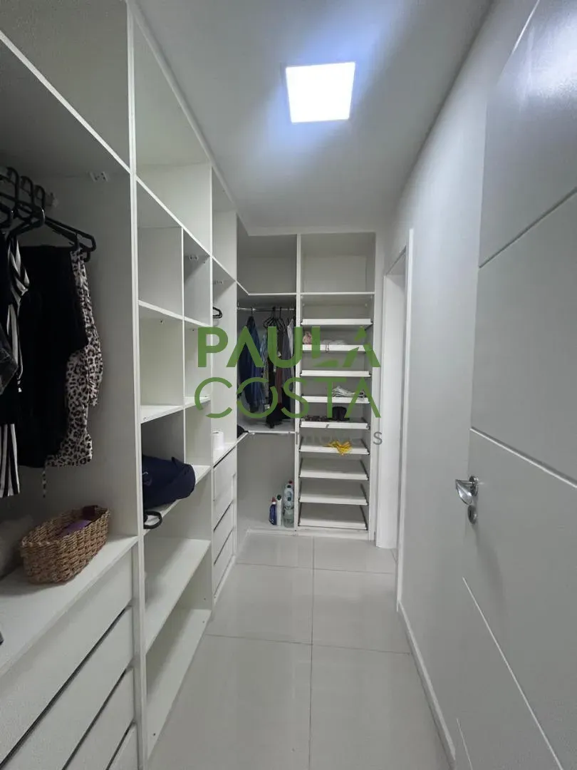 Панорамні вікна та 4 спальні: будинок 480 м² — photo 23