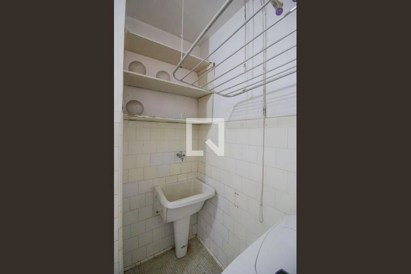 Apartamento de 2 quartos com máquina de lavar — photo 15