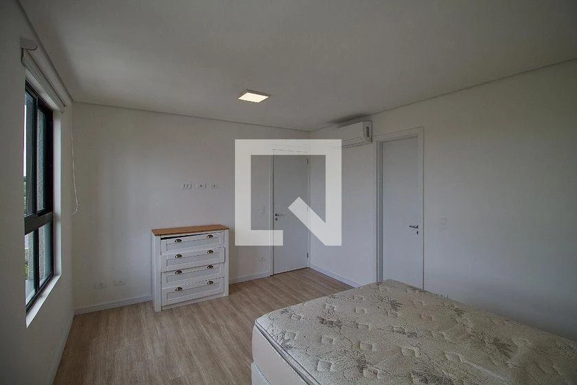 Furnished apartment, 150 m², with floor-to-ceiling windows — photo 28