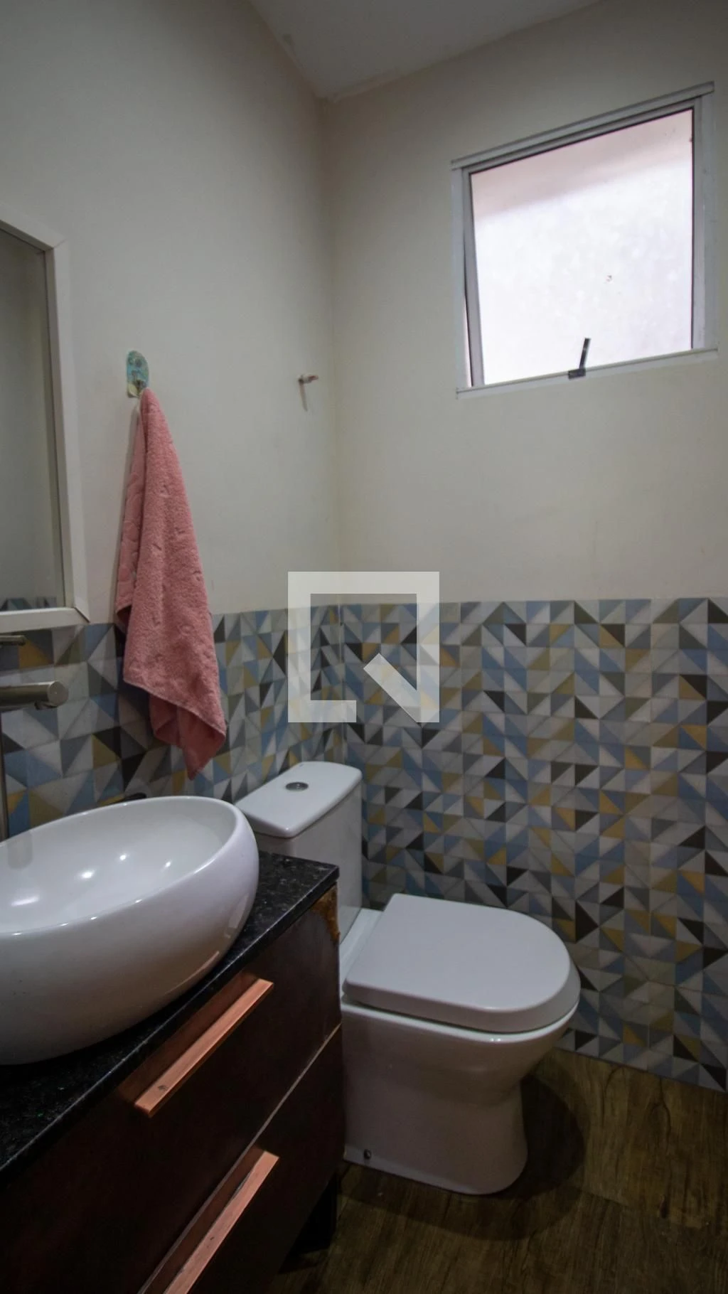 Furnished house with 5 bedrooms and 6 parking spaces — photo 56