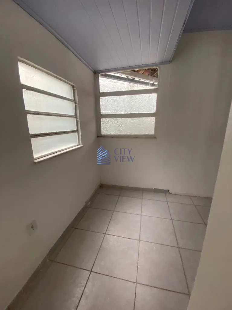 Unfurnished 4-bedroom house with 1000 m² — photo 30