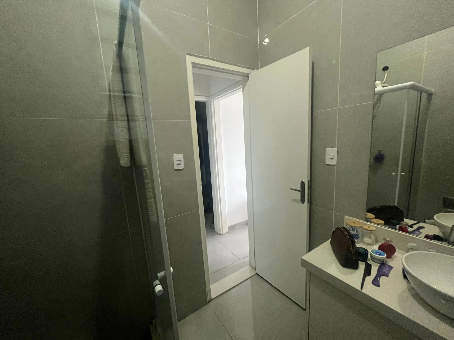 80 m² house with a walk-in closet and a home office — photo 33