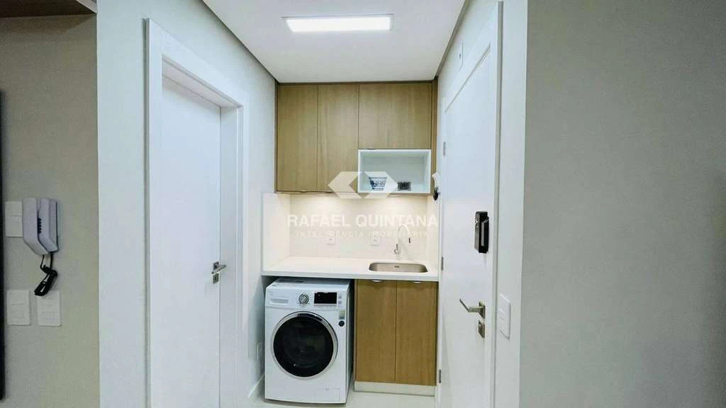 1-bedroom flat with balcony and a private BBQ — photo 5